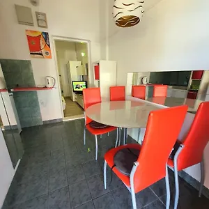 Unique Apartman