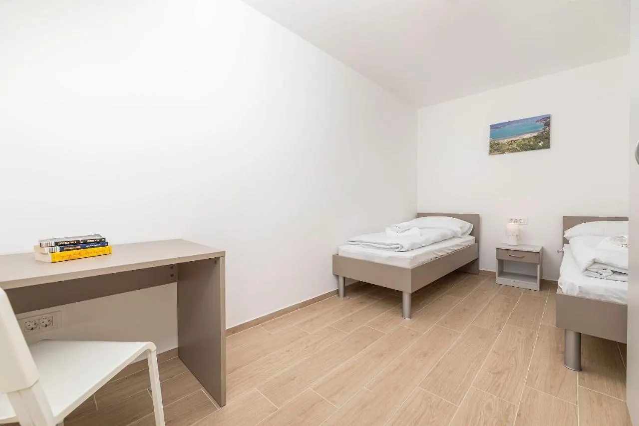 Apartments Sucic 2 Soline   Soline (Krk)