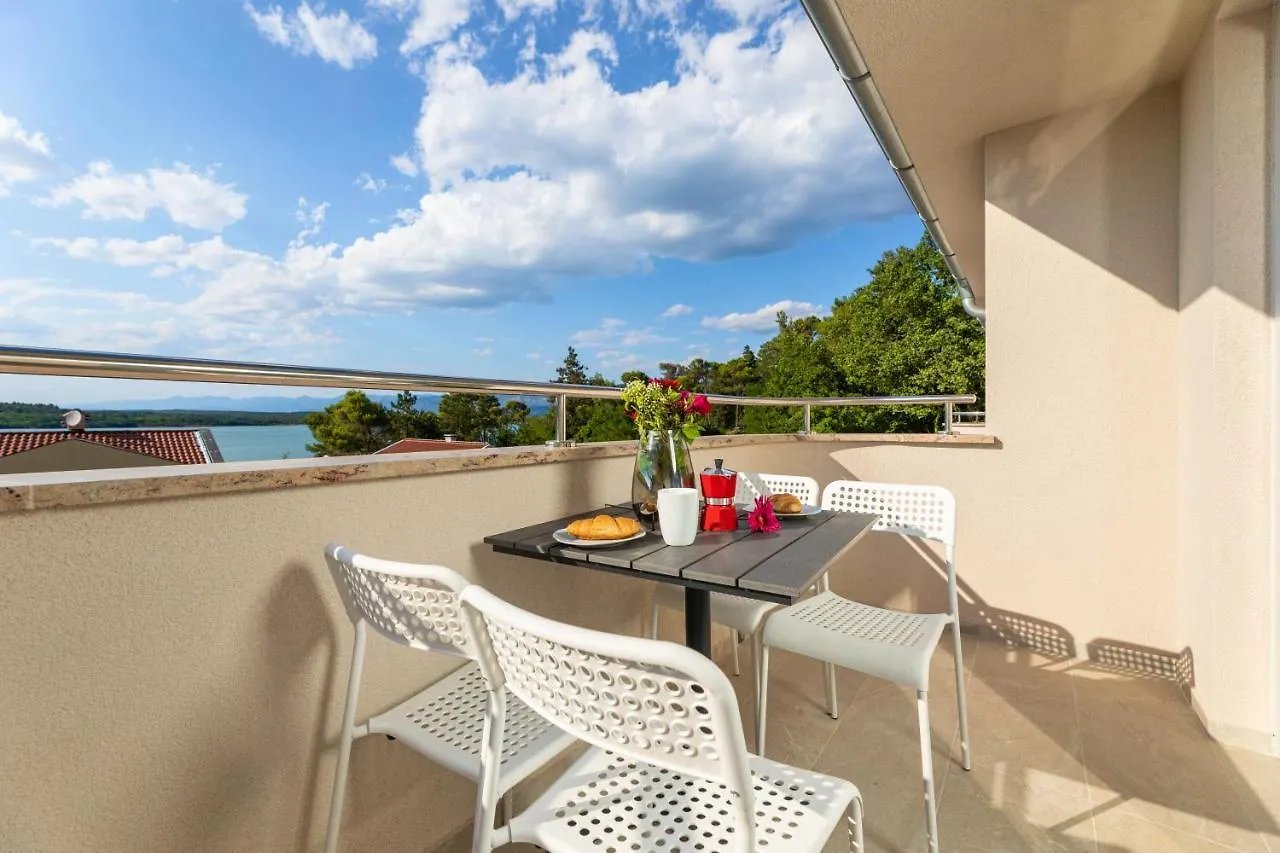 Apartments Sucic 2 Soline   Soline (Krk)
